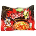 Samyang Buldak Hot Chicken Flavor Ramen, Instantnudeln Stew Type, scharfe Ramen Suppe, Eintopf mit Hühnchengeschmack, Karton mit 40 Packungen (40 x 145g)