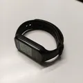 Xiaomi Smart Band 8 Active A/V Smart Band Fitness Tracker Schwarz Slim