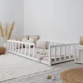 Homestyle4u Kinderbett 90x200 mit Rausfallschutz Weiß mit Rausfallschutz Bodenbett Montessori Bett Lattenrost Kleinkindbett - Weiß