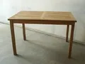 Teakholz Tisch rechteckig 70x100x75cm, 75% maschinengefertigt, 25% Handarbeit, ofengetrocknet, aus nachhaltig bewirtschafteten Plantagenbau