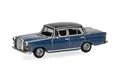 Herpa Modellauto Mercedes-Benz 200 Heckflosse, blau/schwarz, Miniatur im Maßstab 1:87, Sammlerstück, Made in Germany, Modell aus Kunststoff