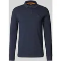 BOSS Orange Regular Fit Poloshirt mit Label-Detail in Marine, Größe M