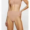 Triumph Shapingslip Soft Sculpt nahtlos, leicht formend, hoher Beinausschnitt beige|braun 36
