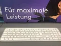Signature Slim Wireless K950, Grauweiß Tastatur 6#24106176
