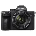 Sony Alpha 7  III + FE 28-70mm F/3.5-5.6 OSS
