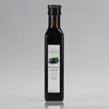 Öl aus schwarzen Johannisbeeren, kaltgepresst und roh Ol'Vita (250 ml)