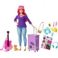 Mattel FWV26 Barbie® Reise Puppe (pink) und Zubehör