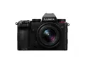 Panasonic Lumix DC-S5D + Lumix S 18-40mm 4.5-6.3