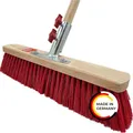 Peggy Perfect Straßenbesen, Saalbesen 40cm mit 1,50m langem, Ø2,8cm Holzstiel. Premium Elastonborsten - robust & nassfest. Patentiertes Stielhaltesystem „Schraubfix Plus“.