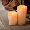 Lights4fun 2er Set LED Echtwachs Kerzen mit Wachstropfen Timer Batteriebetrieben Deko Wohnzimmer flackernde Flamme Stumpenkerzen Elektrisch mit Timerfunktion