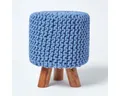 Homescapes Fußhocker Gestrickter Fußhocker, 42 cm hoch, blau