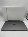 Apple MacBook Air 15" 2024 - M3 / 256GB SSD / 16GB -BATTERIE: 100% - Ohne MwSt.*