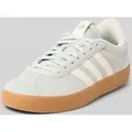 adidas Sportswear Sneaker aus Leder-Mix mit Logo-Patch Modell 'VL COURT 3.0' in Hellgrau, Größe 38