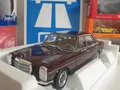 Norev 183778 Mercedes Benz 200 W115 1968 Dark Red Brown 1:18