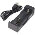 Xtar Schnell-Ladegerät für Li-ion Akku 3,6 - 3,7 Volt, lädt auch geschützte 20700, 21700 mit Überlängen bis 75mm ACN-SC1