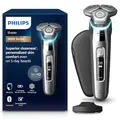 Philips Shaver S9000 – Elektrischer Nass- & Trockenrasierer für Männer in Chromsilber mit Lift & Cut System, SkinIQ Technologie, ausklappbarem Barttrimmer, Ladestation & Reiseetui(Modell S9975/35)