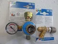 CFH Set Propandruckregler mit Manometer, stufenlos regelbar 1-4 bar ,52115+118