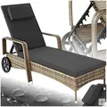 tectake Poly Rattan Gartenliege mit Rollen, 6-Fach höhenverstellbarer Liegestuhl, bis 120kg belastbar, Sonnenliege Rattan (wetterfest), Liege inkl. Polster und Kissen - Natur/dunkelgrau