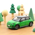 Renault 5 E-Tech 1/18 2024 Pop-Grün mit Schwarzem Dach - Norev 185502