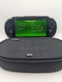 PS Vita Konsole Slim~3.36~Sony~Playstation~PCH 2016~sehr Guter Zustand~Case