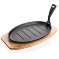 8591022337523 PÓŁMISEK PATELNIA ŻELIWNA GRILLOWA Z DESKĄ BANQUET GRADA BANQUET