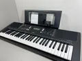 Yamaha PSR-E373 61-Tasten Portable Keyboard E-Piano Schwarz