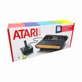 Atari 2600+ Videospielkonsole inkl. Joystick und zehn Spielen - NEU & OVP