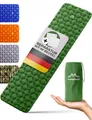 ALPENWERT® Isomatte Outdoor [Kleines Packmaß & Ultraleicht] Luftmatratze perfekt für Camping, Wandern, Backpacking UVM. - Schlafmatte aufblasbar (Green)