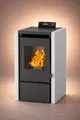 Pelletofen 5,3 kW  bis 120 m³ Chrono / Timer ECO WiFi Fernbed. Unterdruck 8 kg