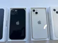 iPhone 13 Doppelpack Schwarz Weiß Preisvorteil Bundle - Sehr Guter Zustand