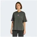 adidas Sportswear T-Shirt ESSENTIALS 3-STREIFEN BOYFRIEND lockere Passform, Kurzarmdesign, sportlicher Stil, aus Baumwolle grau L (42/44)