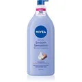 NIVEA Smooth Sensation feuchtigkeitsspendende Bodylotion für trockene Haut 625 ml