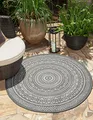 the carpet Mistra – Outdoor Teppich, Wetterfest, UV-beständig & pflegeleicht, für Balkon, Terrasse & Garten, auch für Wohnzimmer & Schlafzimmer geeignet, Grau Mandala, 120 cm Rund