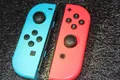 Original Nintendo Switch Joy-Con 2er-Set  Neon Rot/Blau