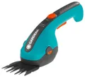 Gardena Akku-Grasschere ClassicCut Li: Rasenkantenschere mit 8 cm Schnittbreite, Komforthandgriff mit LED-Ladezustandsanzeige, Messerwechsel ohne Werkzeug (9884-20)