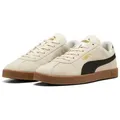 PUMA CLUB II Sneaker aus Leder, mit Schnürverschluss, mit profiliertem Laufsohlenprofil weiß 42 EU