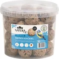 Dehner Natura Premium Meisenknödel ohne Netz, ganzjähriges Wildvogelfutter proteinreich / energiereich, hochwertiges Vogelfutter für Wildvögel, im Eimer, 30 Stück je 90 Gramm (2.7 kg)