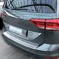 RECAMBO Ladekantenschutz Edelstahl kompatibel für VW TOURAN II 5T | ab BJ 2015 - matt gebürstet mit Textur - Styling und Schutz für die Stoßstange