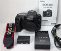 Canon EOS 80D 24.2 MP DSLR Gehäuse/Body, mit erst ca. 6334 Auslösungen