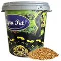 Lyra Pet® 10 kg Fettfutter Basic in 30 L Tonne | Ganzjahres Wildvogelfutter | Kalorienreiches Streufutter für Wildvögel | Energiequelle im Sommer & Winter | Ideal für Körnerfresser