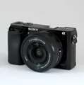 Sony Alpha 6000 Kit 16-50mm Nur 789 Auslösungen! - Zustand: sehr gut