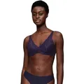 Triumph Bügel-BH Body Make-Up Illusion Lace mit Stretch-Spitze und Lifting-Effekt blau 70