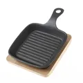 Minipfanne 14cm mit Stiel u. Holzuntersetzer Gusspfanne Gusseisen Servierpfanne