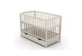 Baby-Delux Babybett MIlo Taupe Bettkasten Schutzgitter Matratze, Kinderbett 60x120 Taupe Schublade Barriere Kiefer Matratze