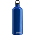 SIGG - Alu Trinkflasche - Traveller Dunkelblau - Klimaneutral Zertifiziert - Für Kohlensäurehaltige Getränke Geeignet - Auslaufsicher - Federleicht - BPA-frei - Outdoor - Dunkelblau - 1L