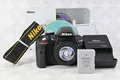 Nikon D3300 digitale SLR - nur 2403 Klicks - #GT24 - 12 Monate Gewährleistung