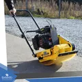 BAMATO Rüttelplatte R-60 mit Gummimatte + Fahrwerk 8,2 kN 55 kg Verdichter