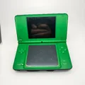 Nintendo DSi XL 256MB Grün Handheld-Spielkonsole (PAL)