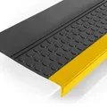 Stufenmatten Gummi Treppenschutz Schwarz Gelb-Streifen Breite 60cmTreppenmatte Stufenschutz Sicherheitsmatte