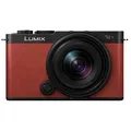 Panasonic Lumix DC-S9 + S 18-40mm f/4.5-6.3 Karminrot